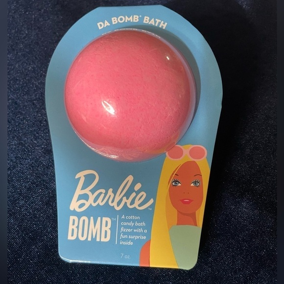 Barbie Bath Bomb Cotton Candy Barbie Bath Fizzer Surprise Inside 💕 NEW 🫧 Real 🛁 - Picture 6 of 8